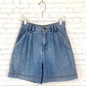 Vintage LizWear Jean Shorts High Waisted Size 4
